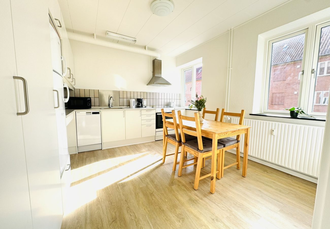 Apartment in Randers - aday - Solsortvej Suite 2 Randers