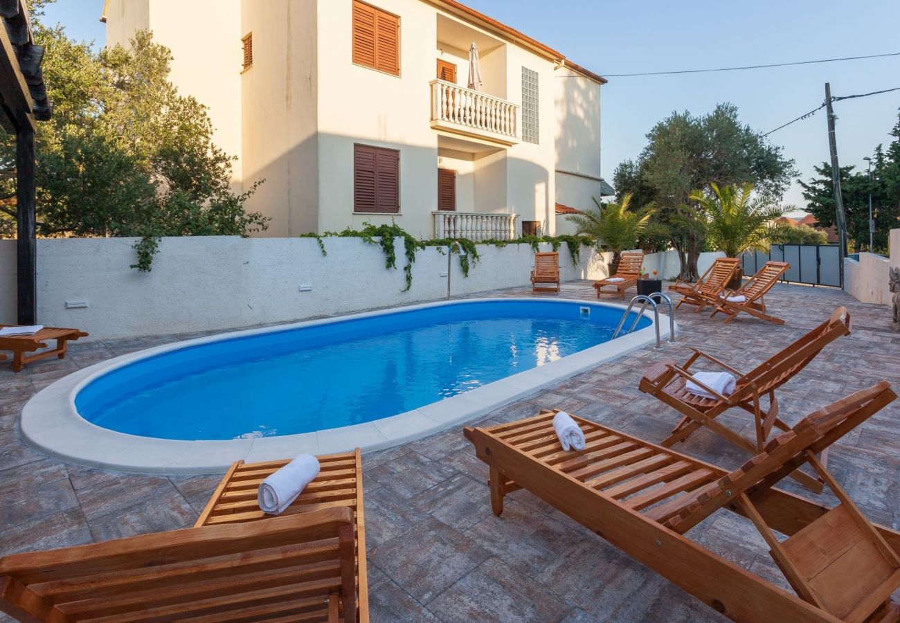 Hus i Sveti Petar - Poolincluded - Jetset Villa Marin