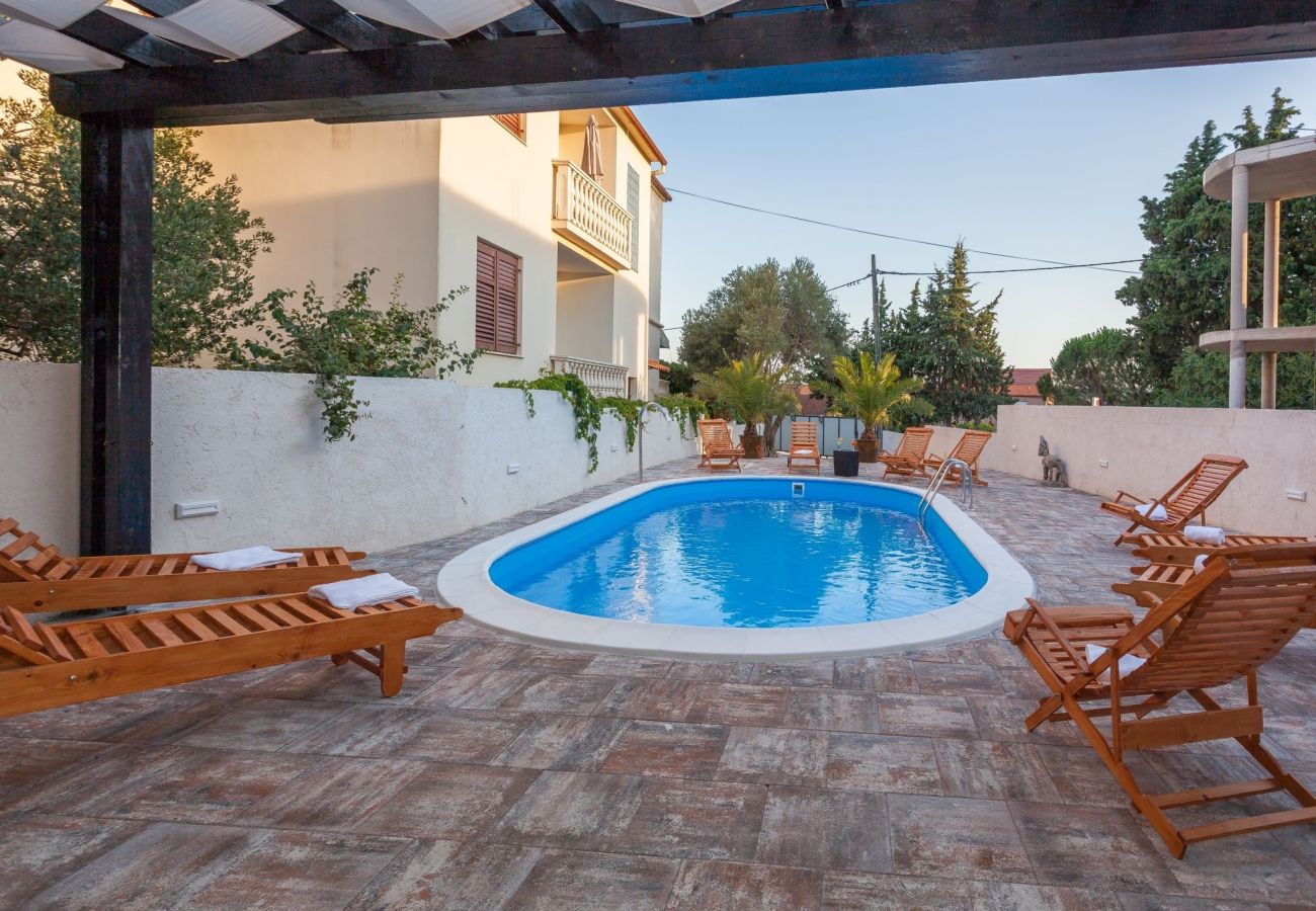 Hus i Sveti Petar - Poolincluded - Jetset Villa Marin