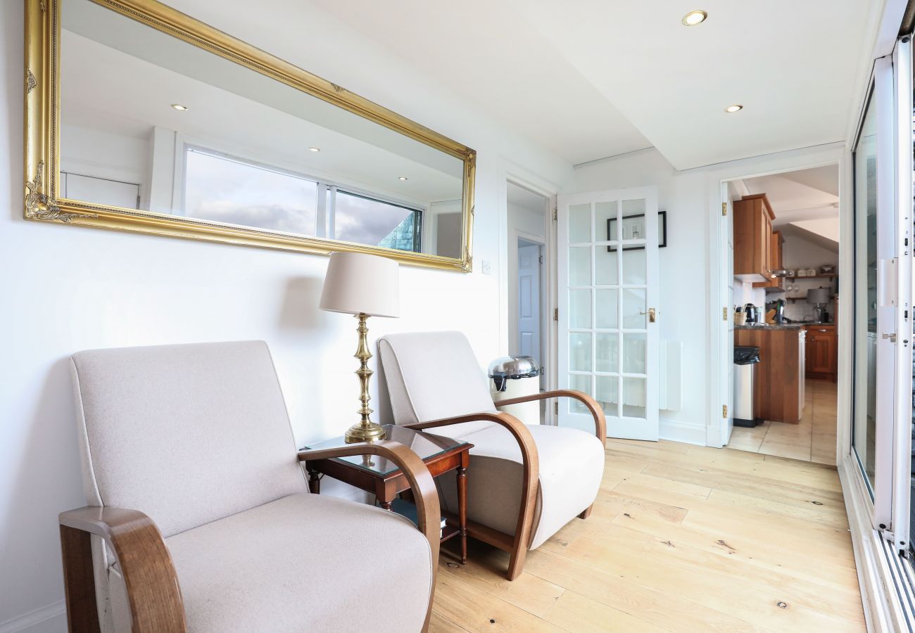 Lejlighed i Edinburgh - Penthouse Apartment on Royal Mile | Three Bed