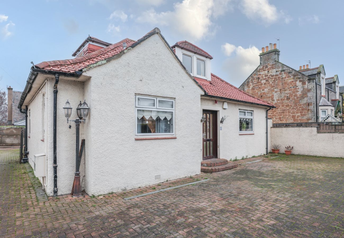 Leje pr. værelse i Edinburgh - Gorgeous Family Room in Elegant Cottage