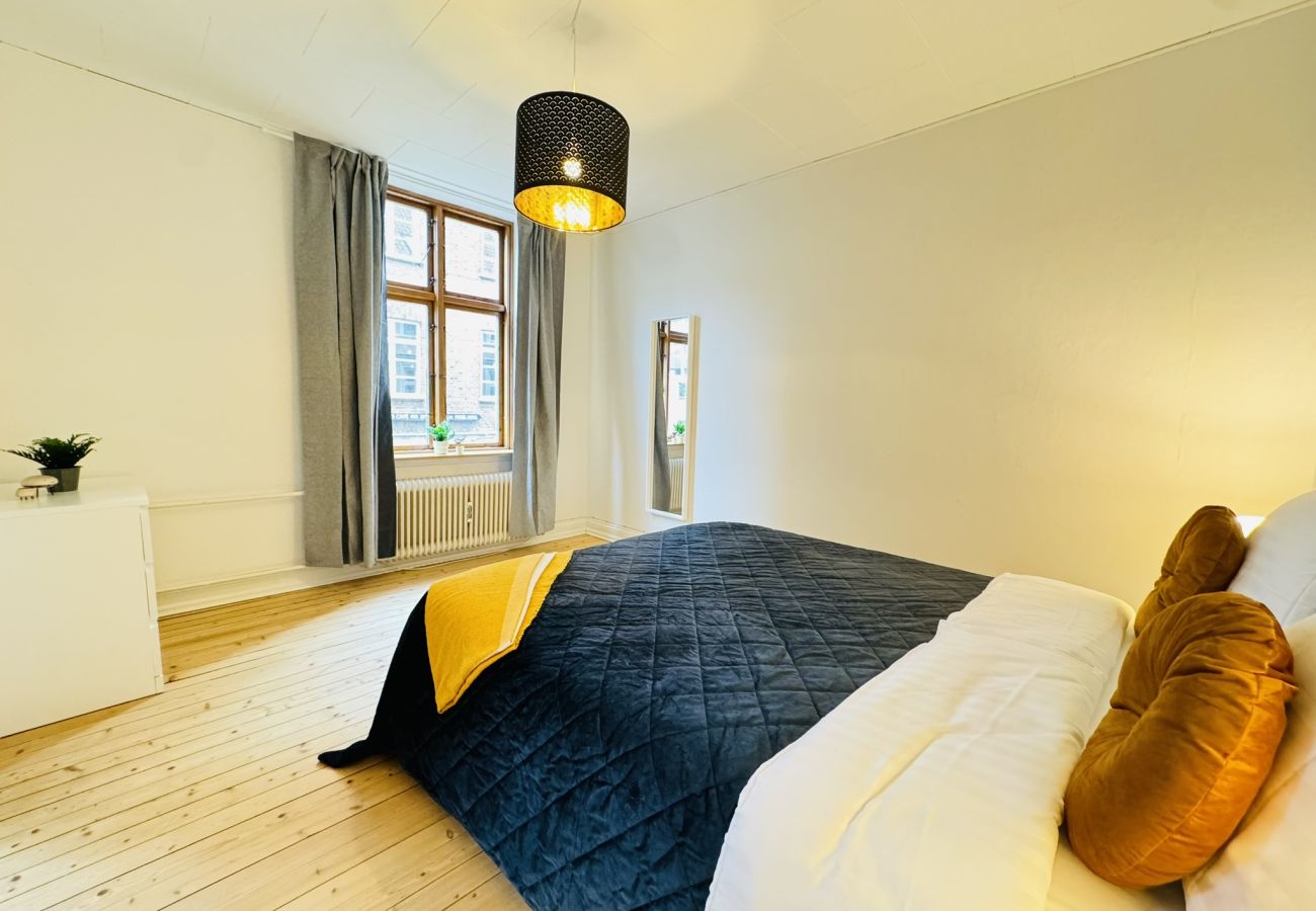 Lejlighed i Aalborg - aday - Beautiful 3 bedrooms apartment on Jomfru AneGade